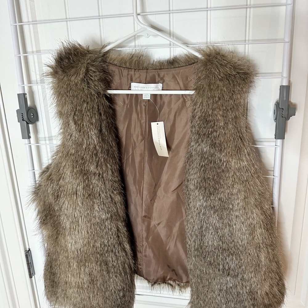 New York & Company Faux Fur Vest in Tan
